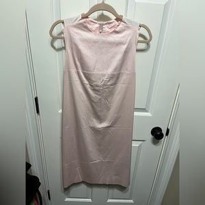 Basic but beautiful simple Acne studios shift dress in light pink. Worn once!